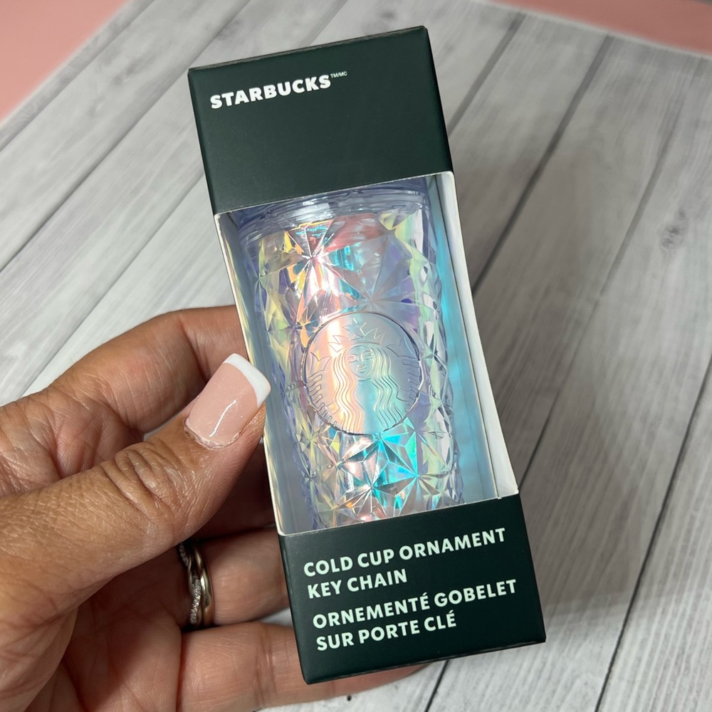 BNWT Starbucks Iridescent Diamond Holiday Keychain, 2023 Holiday Release